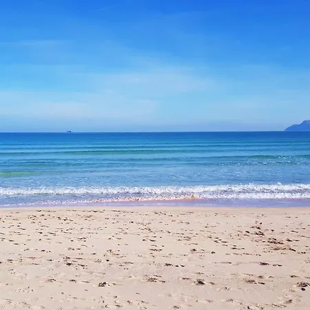 Apartment In Alcudia Near Alcudia Beach アパート